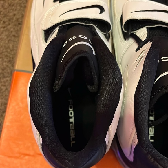 Nike air zoom boss turf football cleats white / black 310965 101 88472656977114 main image 9